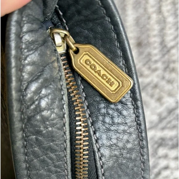 Vintage COACH large bucket/tote bag - Picture 2 of 7